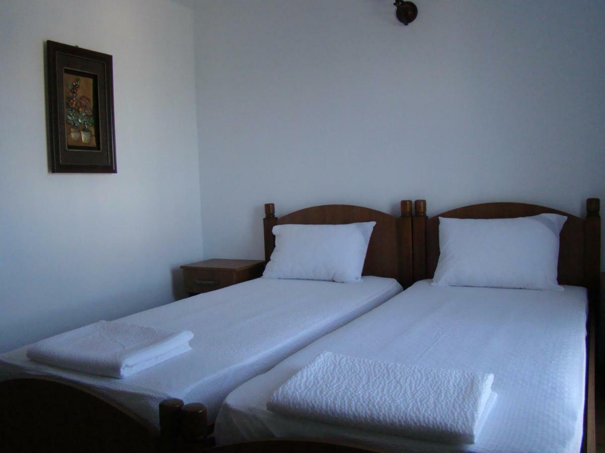 Casa Hora Hotel Сучеава Екстериор снимка