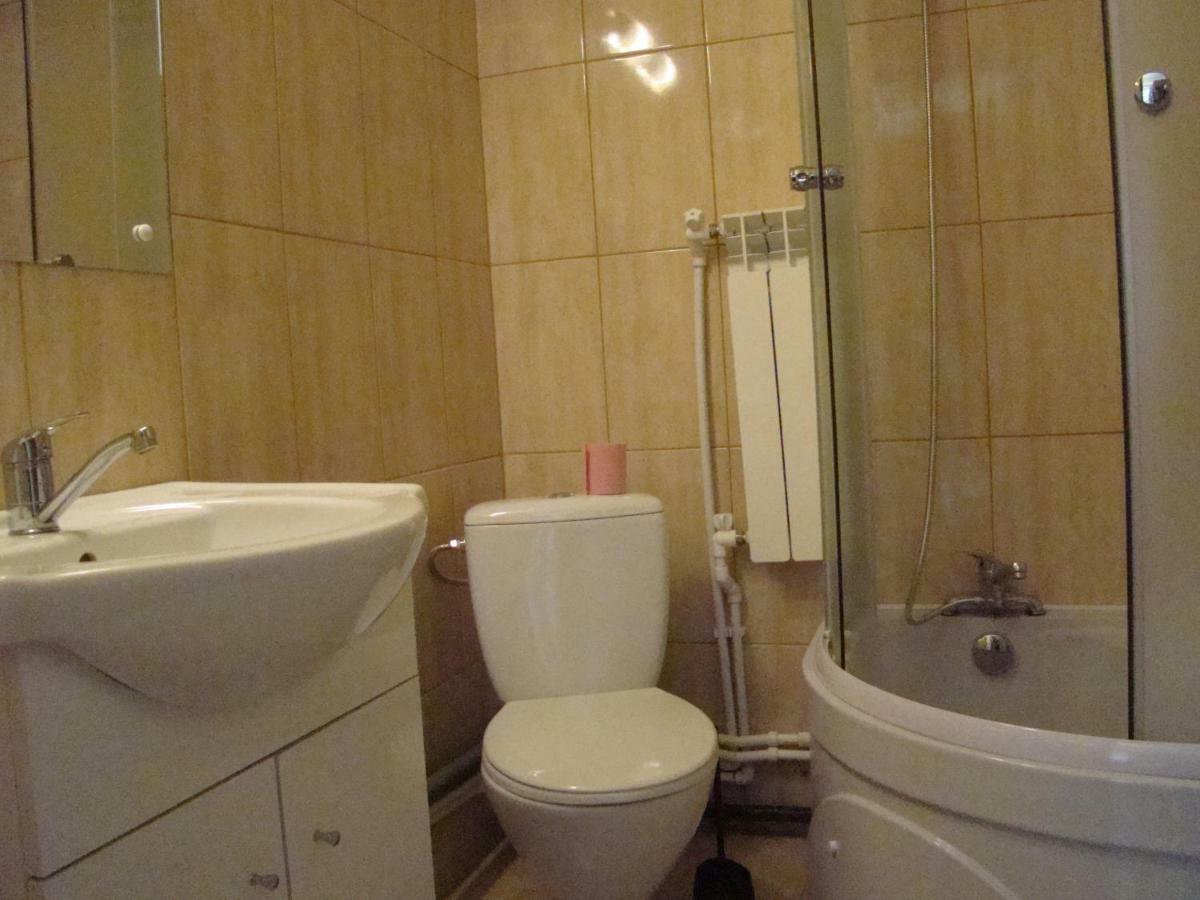 Casa Hora Hotel Сучеава Екстериор снимка